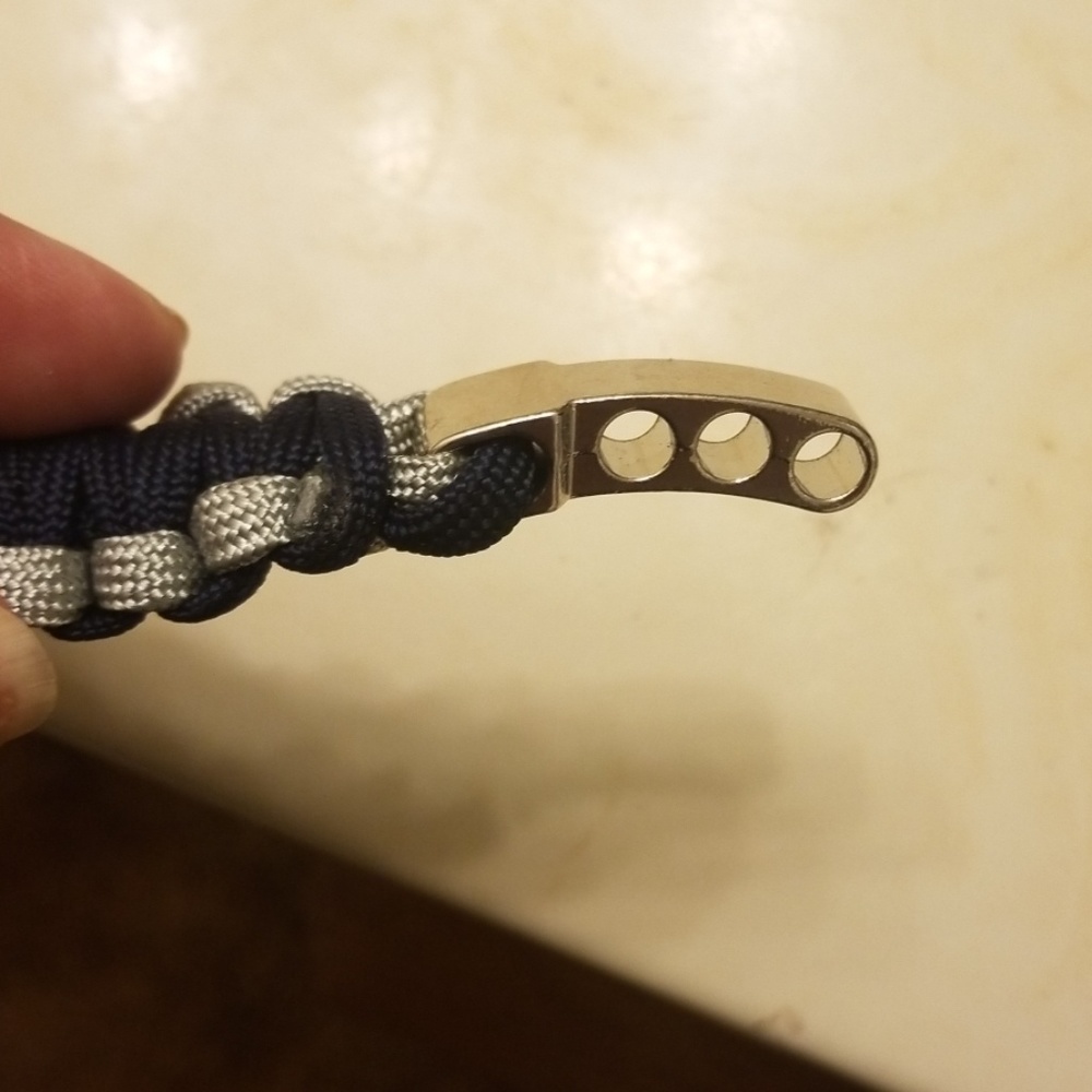 Dallas Cowboy survival bracelet. - Picture 5 of 5
